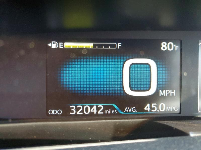 2017 TOYOTA PRIUS TWO 9