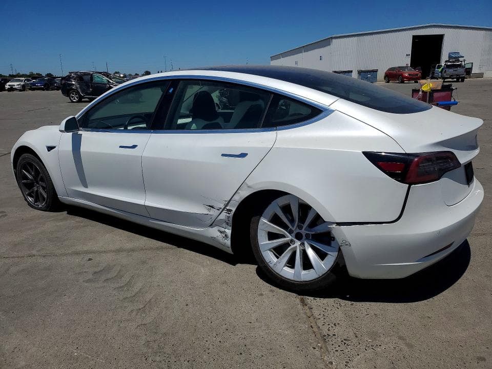 2020 TESLA MODEL 3 2