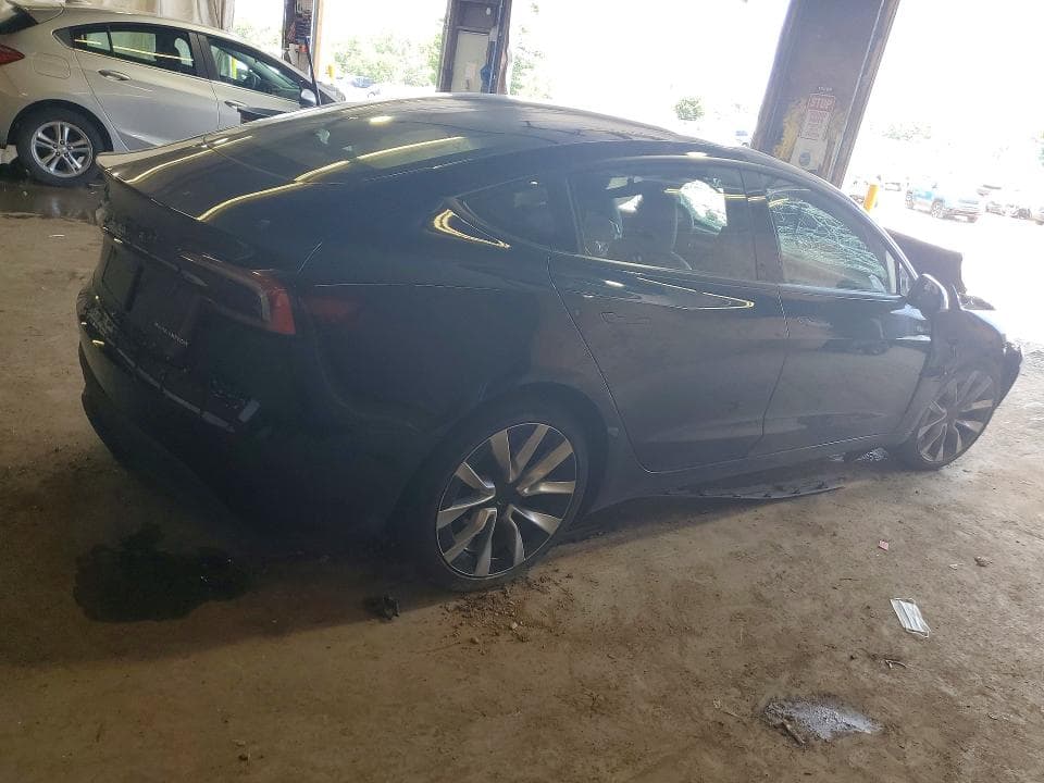 2024 TESLA MODEL 3 3