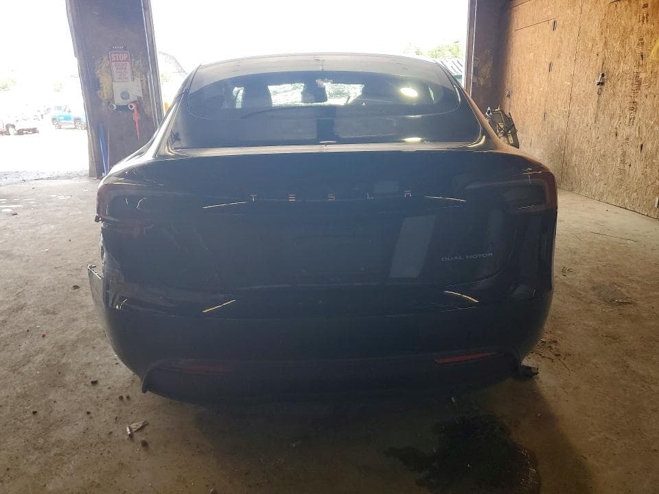 2024 TESLA MODEL 3 6