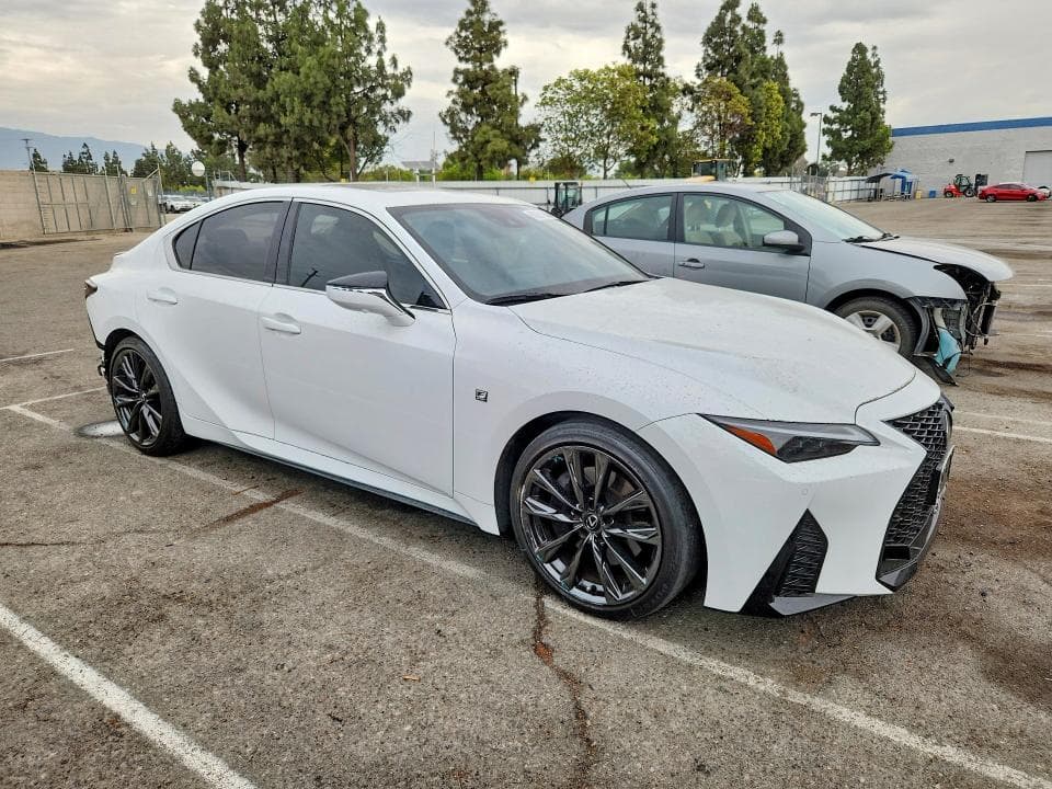 2023 LEXUS IS 350 F SPORT 4