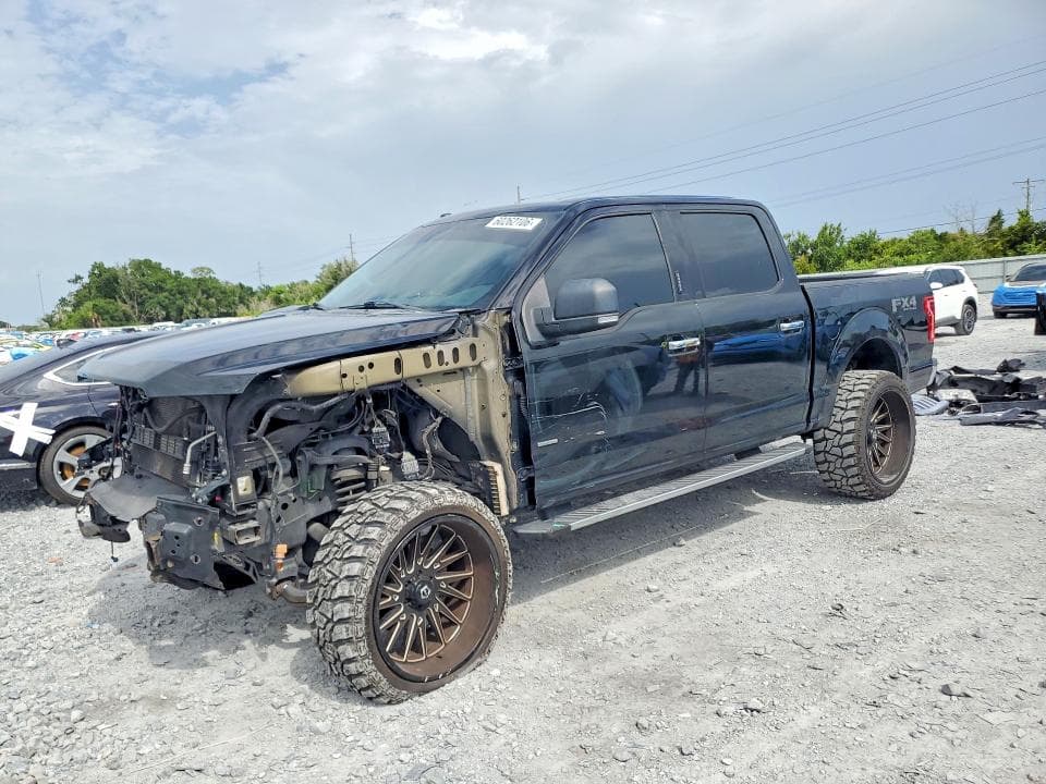 2017 FORD F150 SUPERCREW - 1
