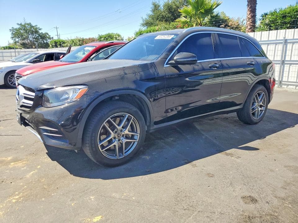 2019 MERCEDES-BENZ GLC 300 - 1