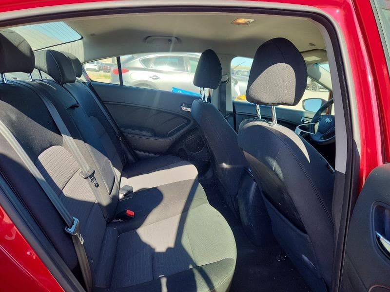 2016 KIA FORTE LX 10