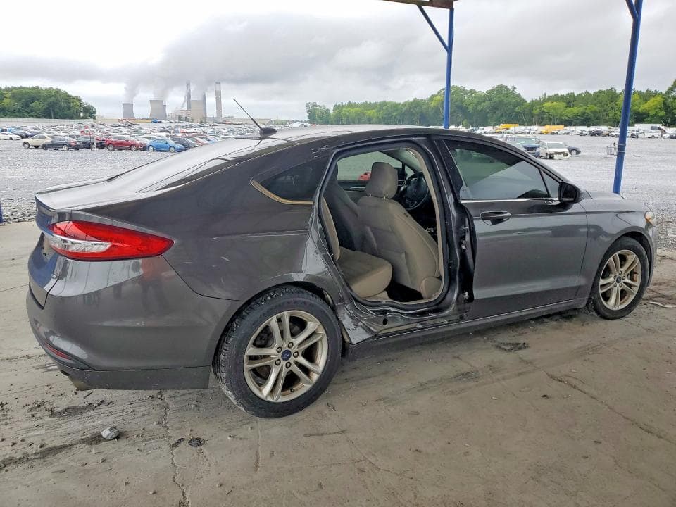 2018 FORD FUSION SE 3