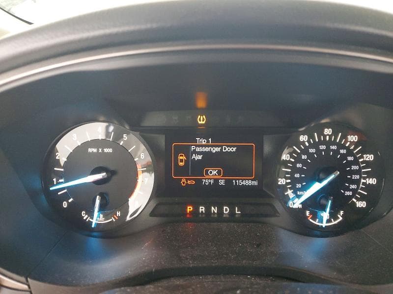 2018 FORD FUSION SE 9