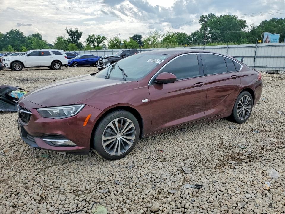 2018 BUICK REGAL ESSENCE - 1