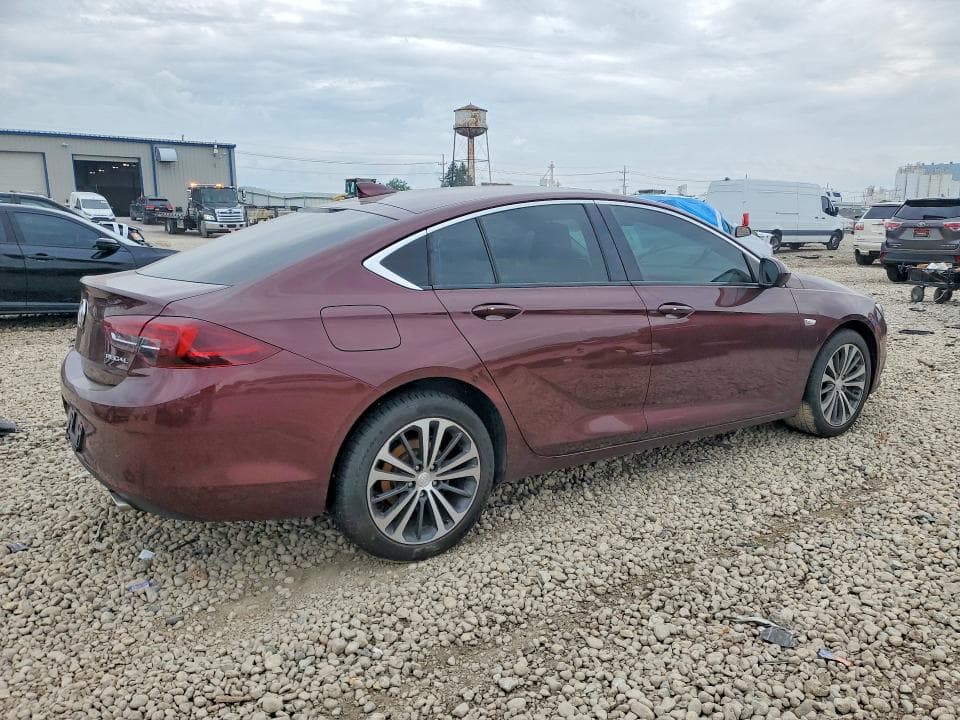 2018 BUICK REGAL ESSENCE 3