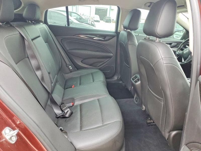 2018 BUICK REGAL ESSENCE 10