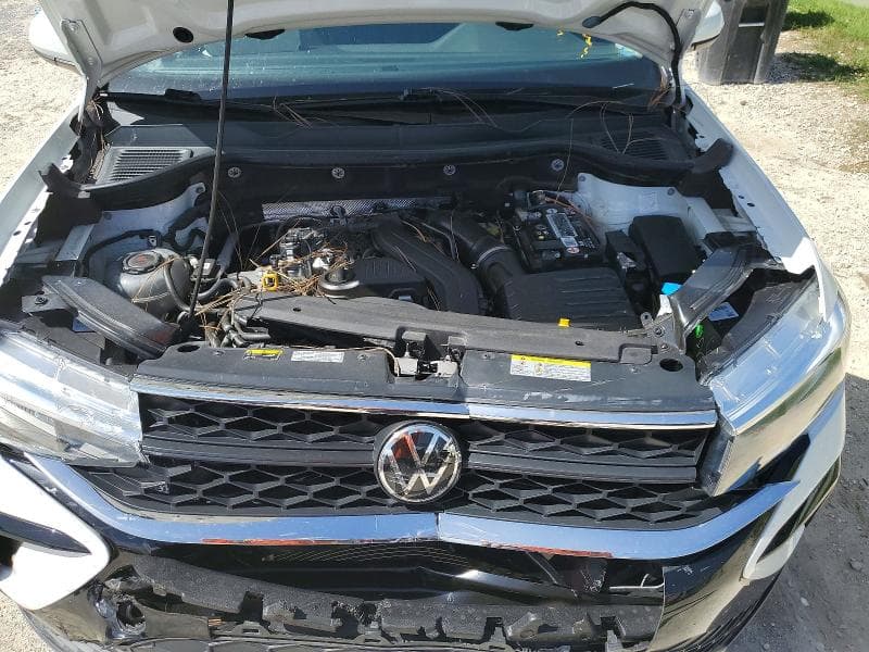 2022 VOLKSWAGEN TAOS SE 12