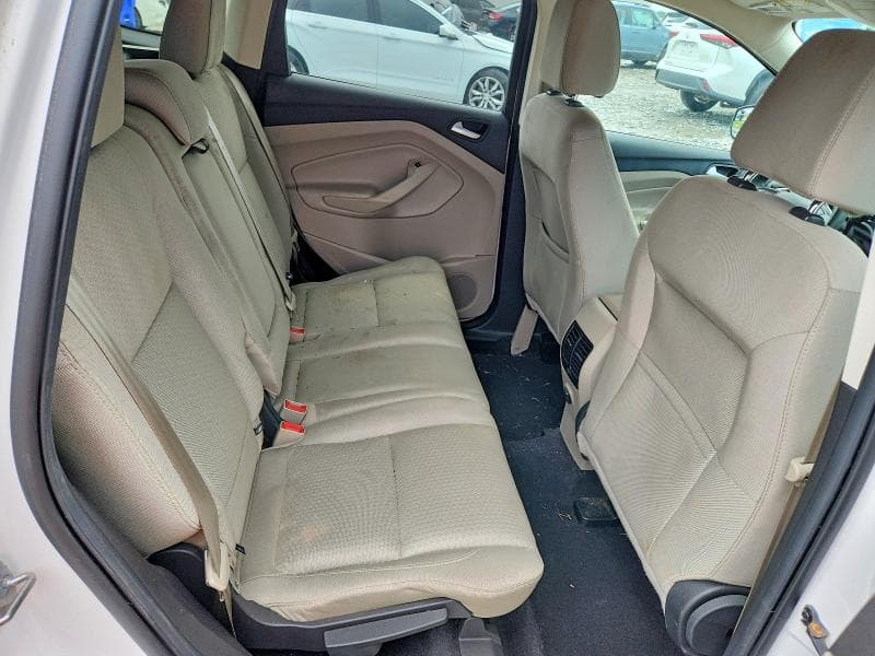 2017 FORD ESCAPE SE 11