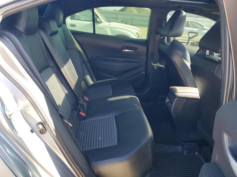 2024 TOYOTA COROLLA XSE 10