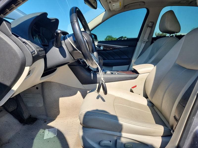 2018 INFINITI Q50 3.0T LUXE 7