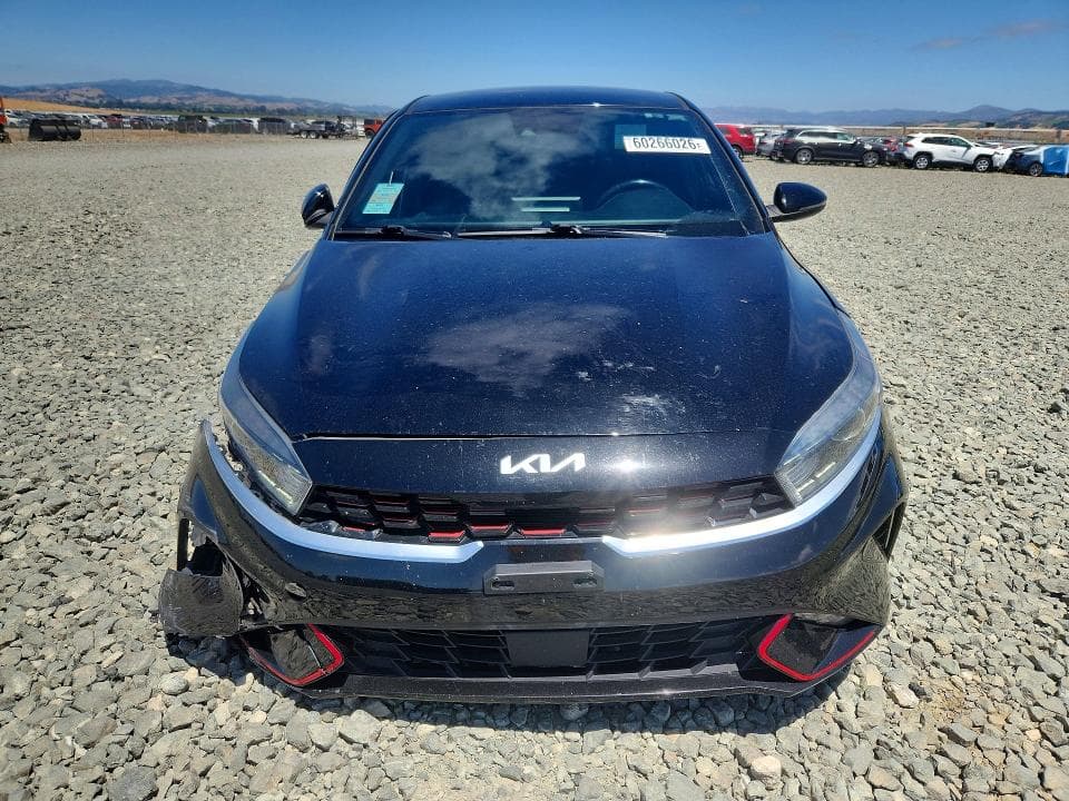 2023 KIA FORTE GT LINE 5