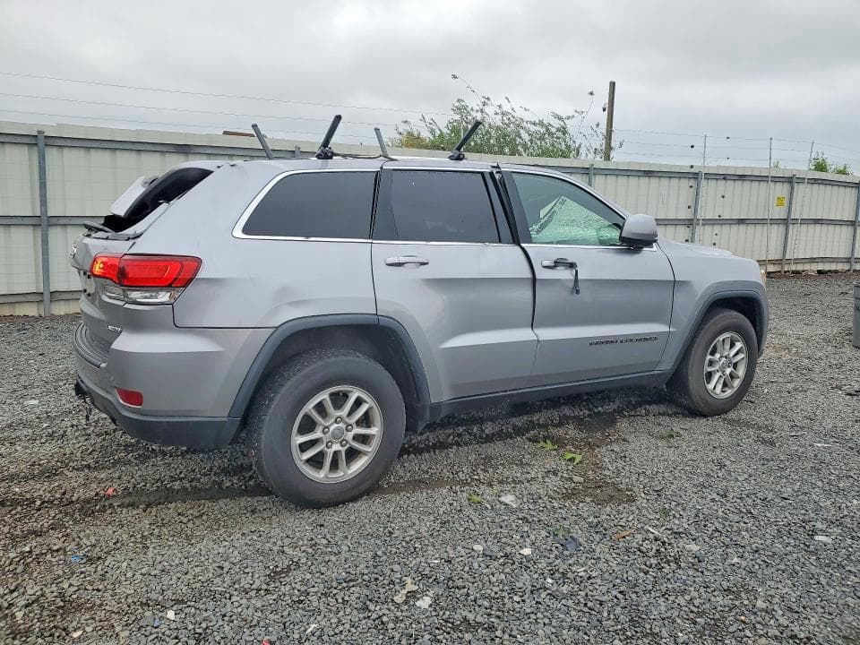 2020 JEEP GRAND CHEROKEE LAREDO 3