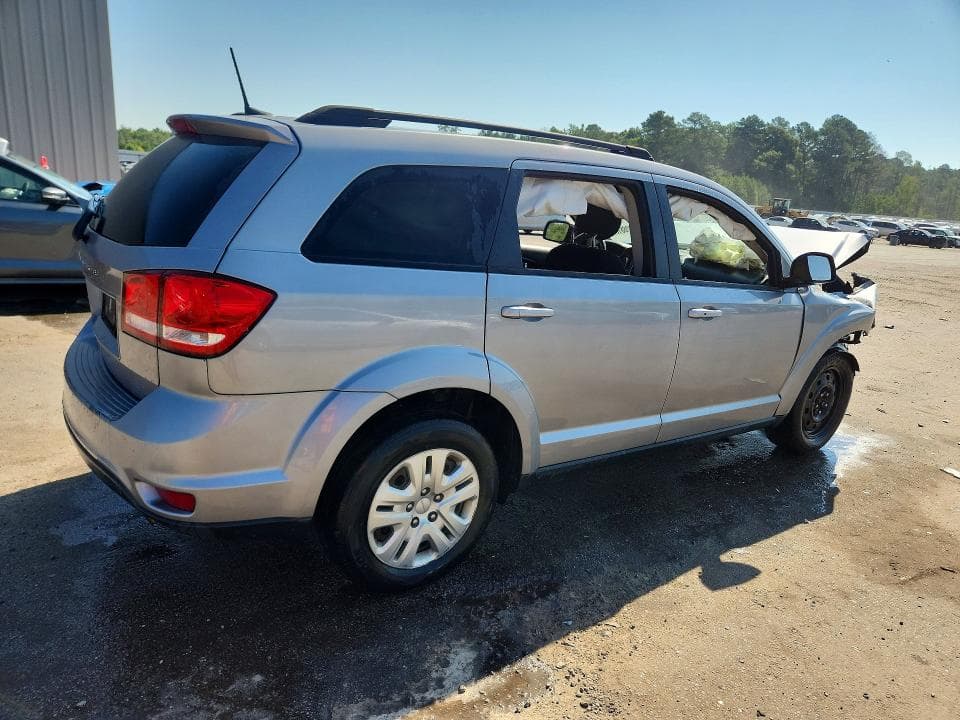 2019 DODGE JOURNEY SE 3