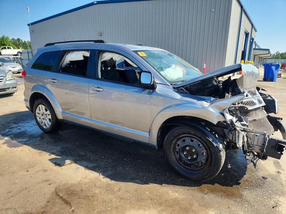 2019 DODGE JOURNEY SE 4
