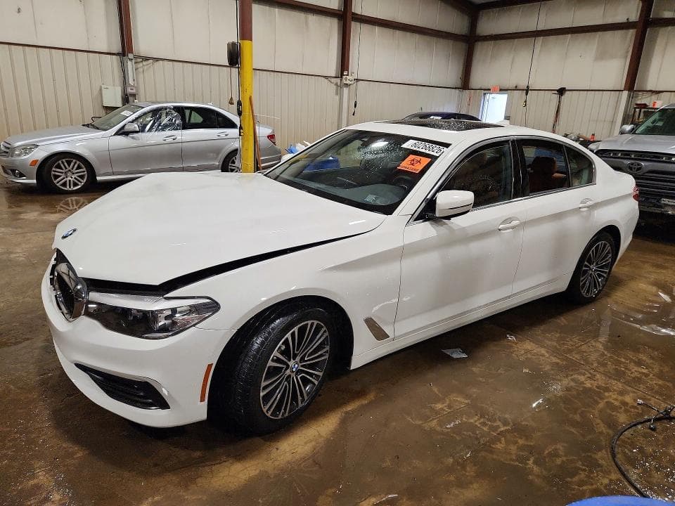 2020 BMW 530 XI - 1