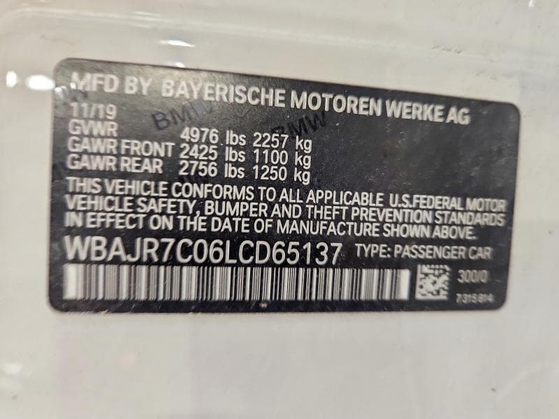 2020 BMW 530 XI 12