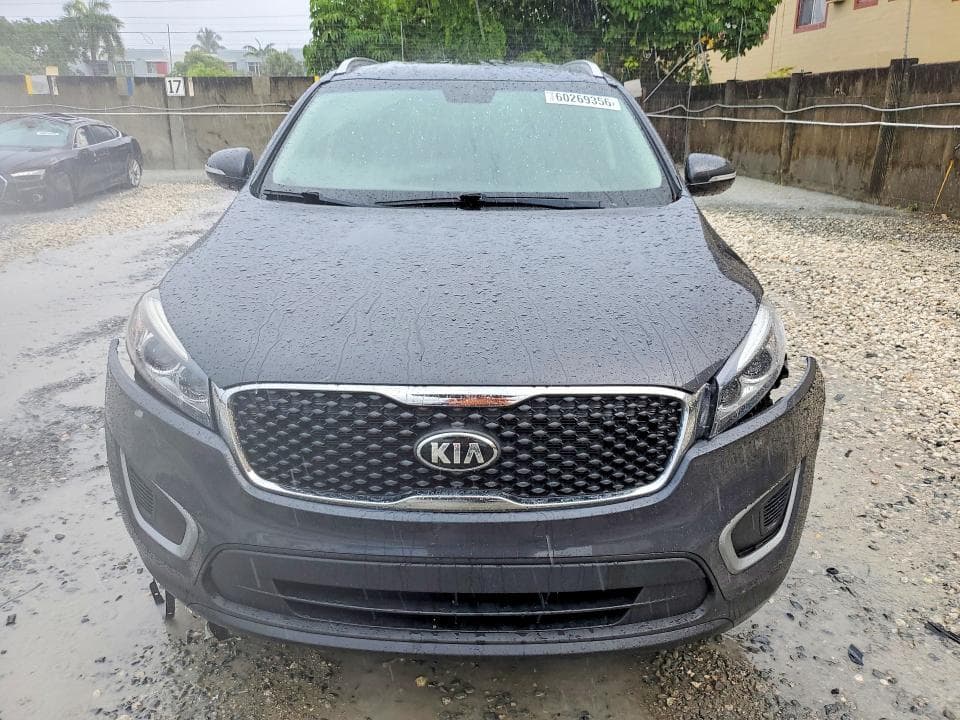 2018 KIA SORENTO LX 5