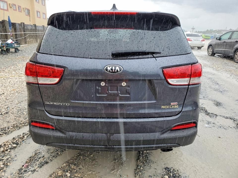 2018 KIA SORENTO LX 6