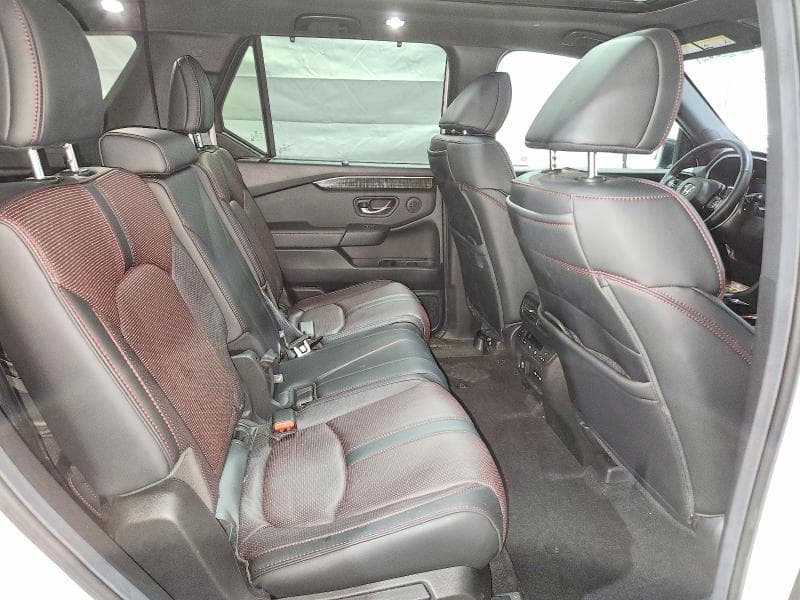 2025 HONDA PILOT BLACK 11