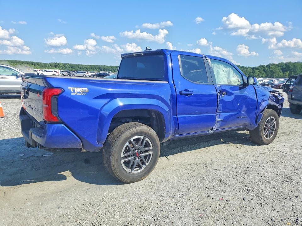 2024 TOYOTA TACOMA TRD SPORT 3