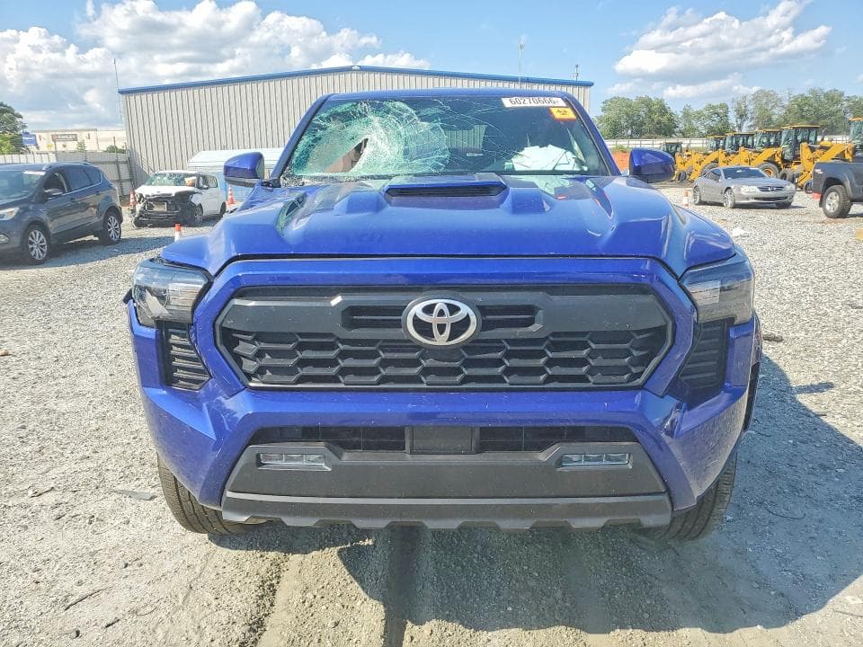 2024 TOYOTA TACOMA TRD SPORT 5