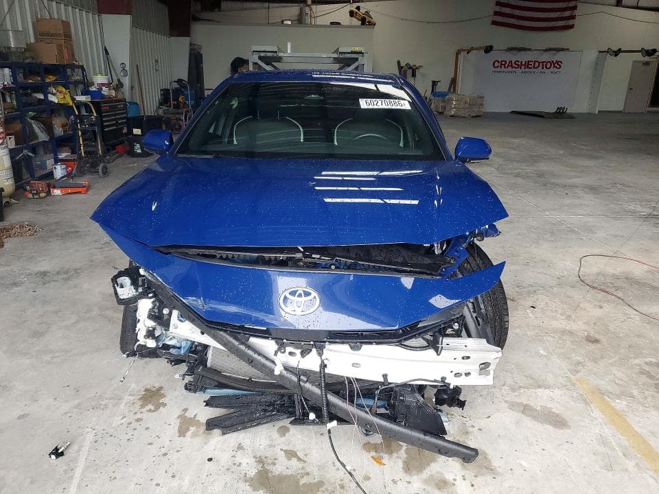 2025 TOYOTA CAMRY SE 5
