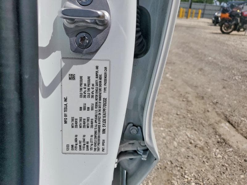 2023 TESLA MODEL 3 13