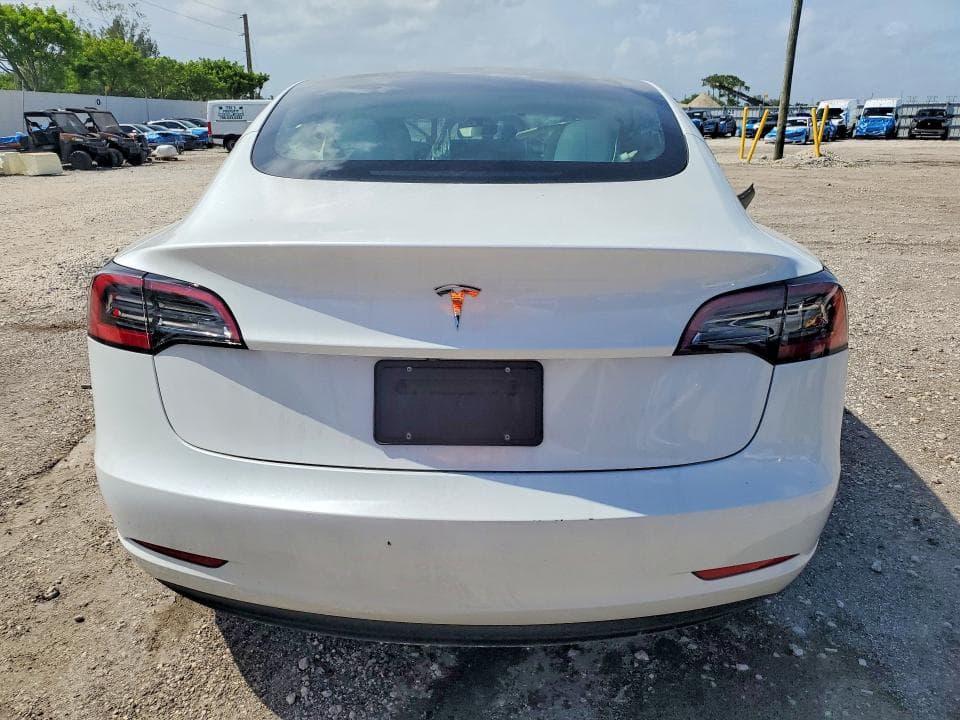 2023 TESLA MODEL 3 6