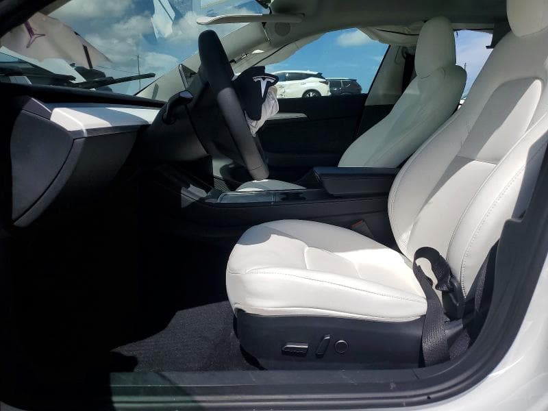 2023 TESLA MODEL 3 7