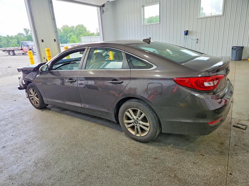 2017 HYUNDAI SONATA SE 2