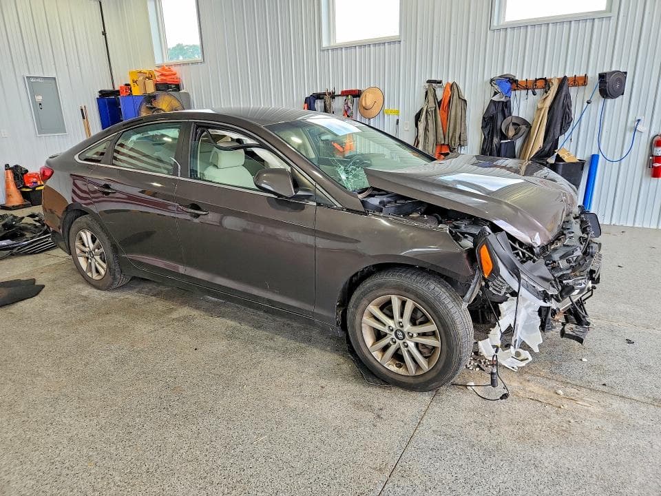 2017 HYUNDAI SONATA SE 4