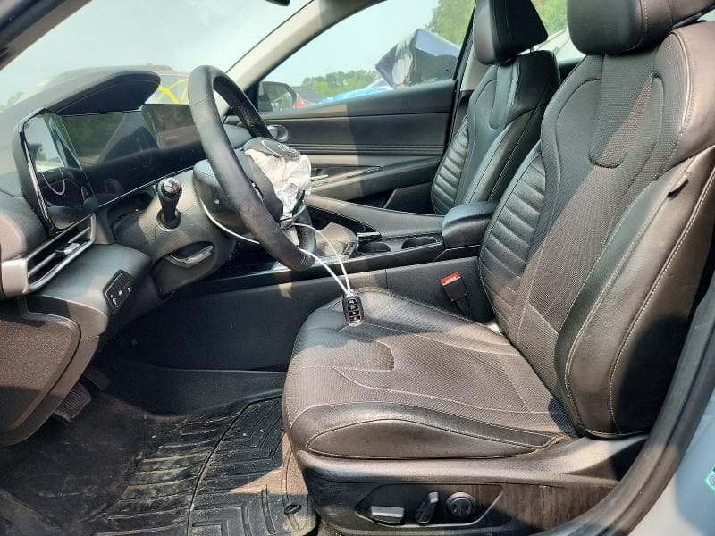 2023 HYUNDAI ELANTRA LIMITED 7