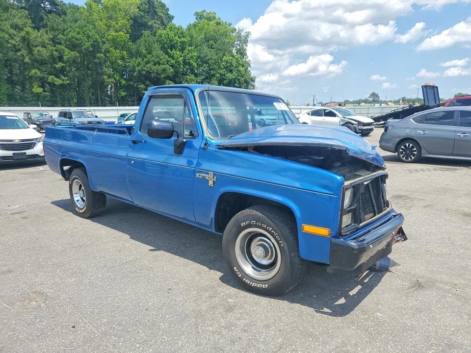 1986 CHEVROLET C10 4