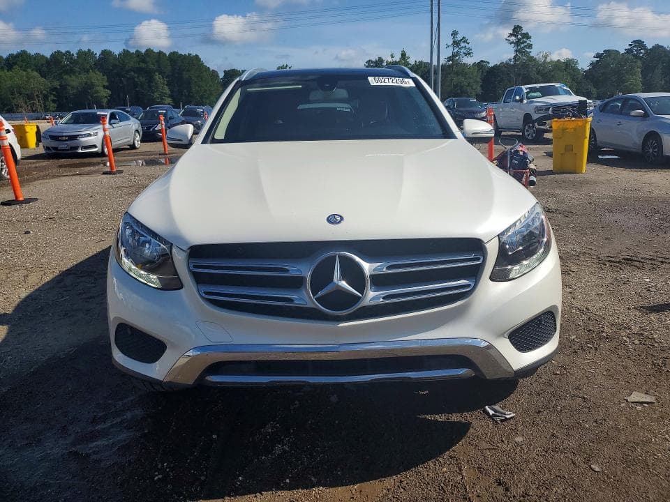 2017 MERCEDES-BENZ GLC 300 300 5