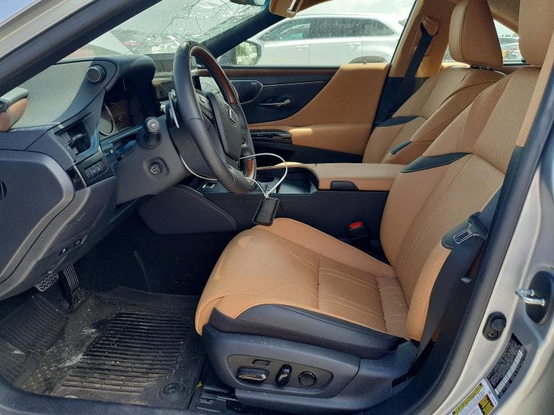 2025 LEXUS ES 300H ULTRA LUXURY ULTRA LUXURY 7