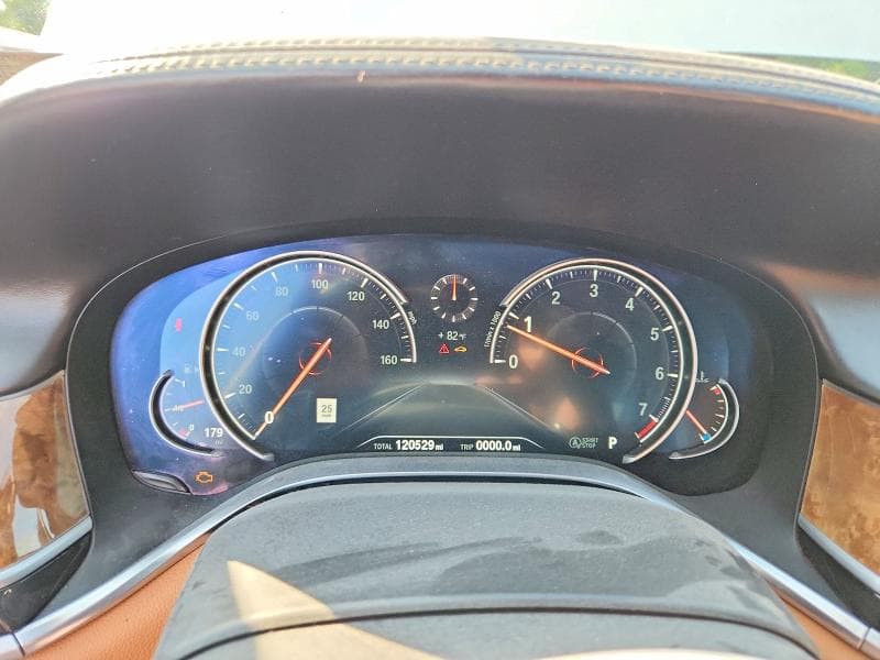 2018 BMW 750 XI XI 9