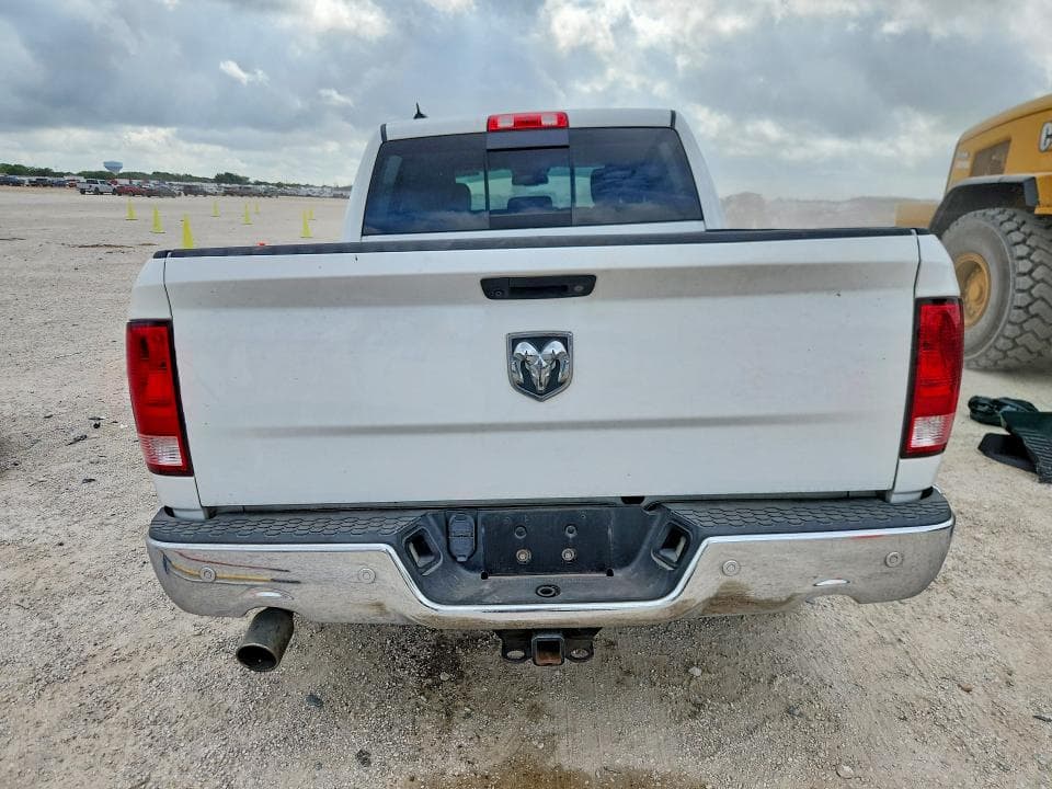 2017 RAM 1500 SLT 6