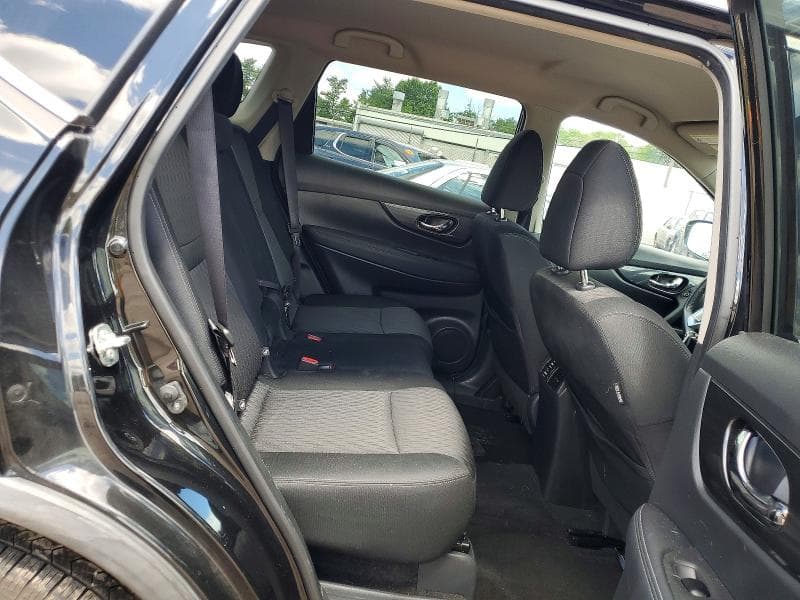 2018 NISSAN ROGUE SV 11