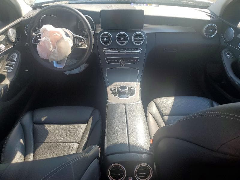 2020 MERCEDES-BENZ C 300 8