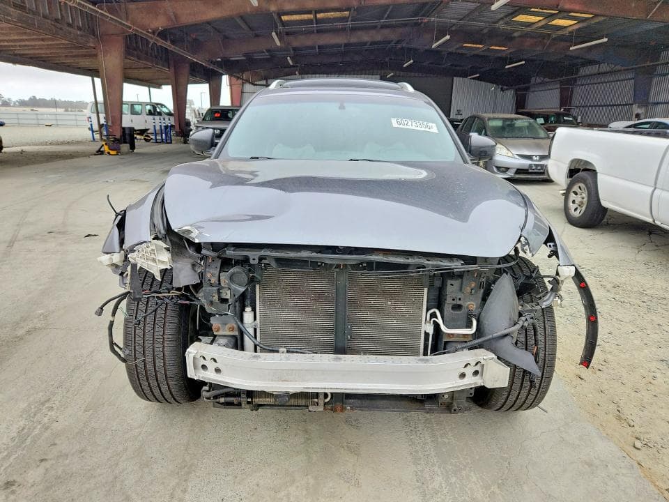 2017 INFINITI QX70 BASE 5