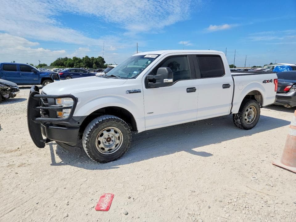 2017 FORD F150 SUPERCREW - 1