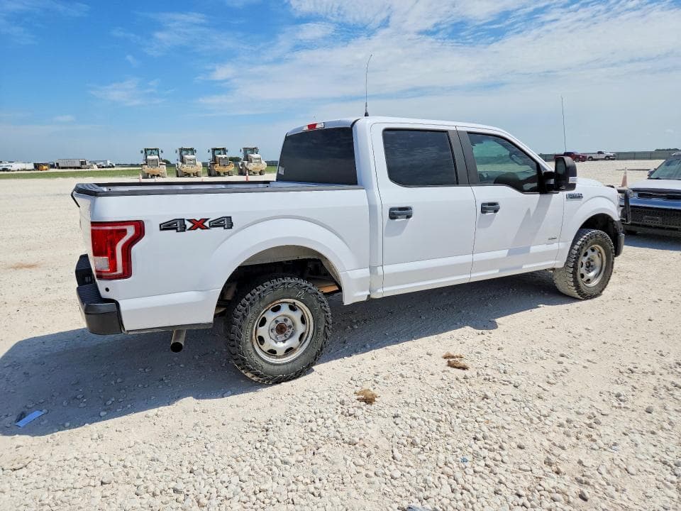 2017 FORD F150 SUPERCREW 3
