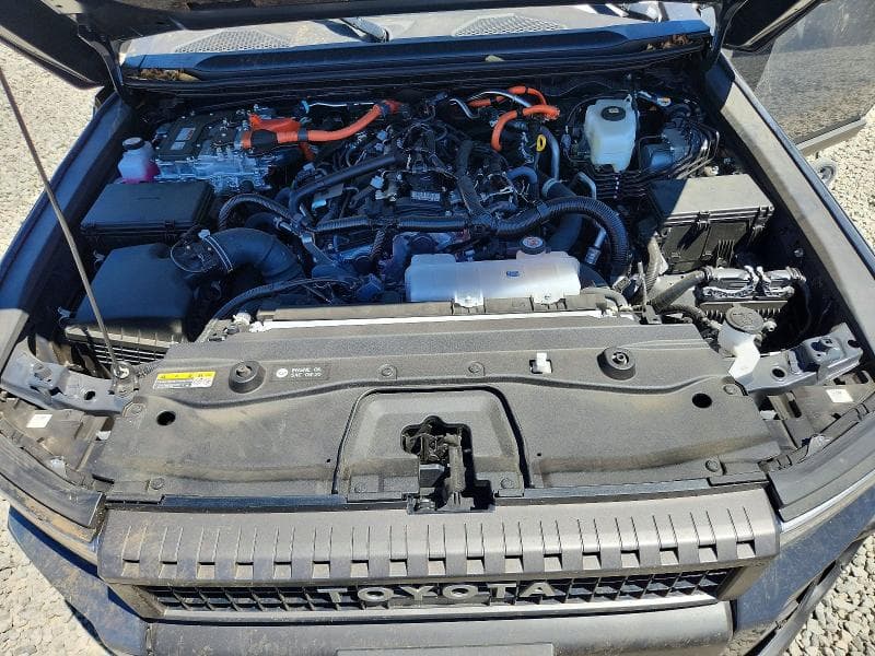 2025 TOYOTA LAND CRUISER BASE BASE 12