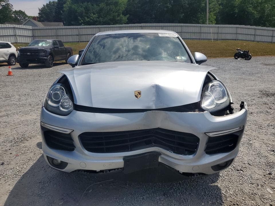 2016 PORSCHE CAYENNE 5