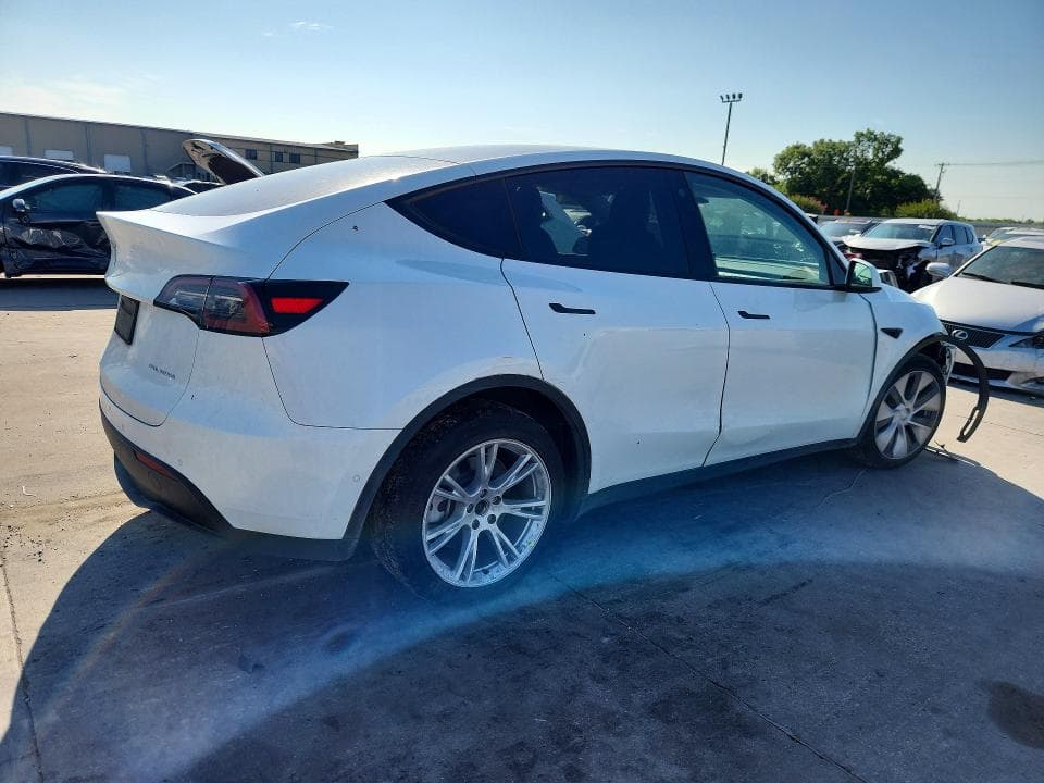2022 TESLA MODEL Y 3