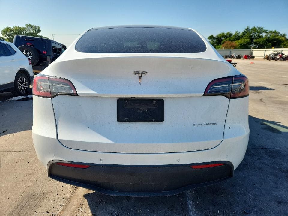 2022 TESLA MODEL Y 6