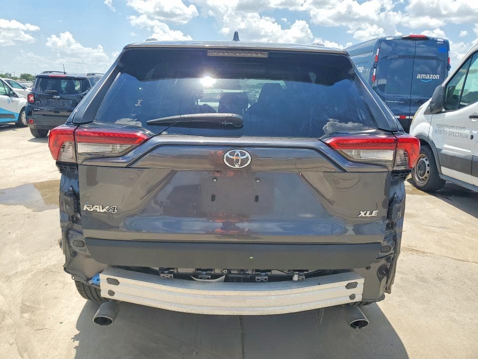 2021 TOYOTA RAV4 XLE PREMIUM 6